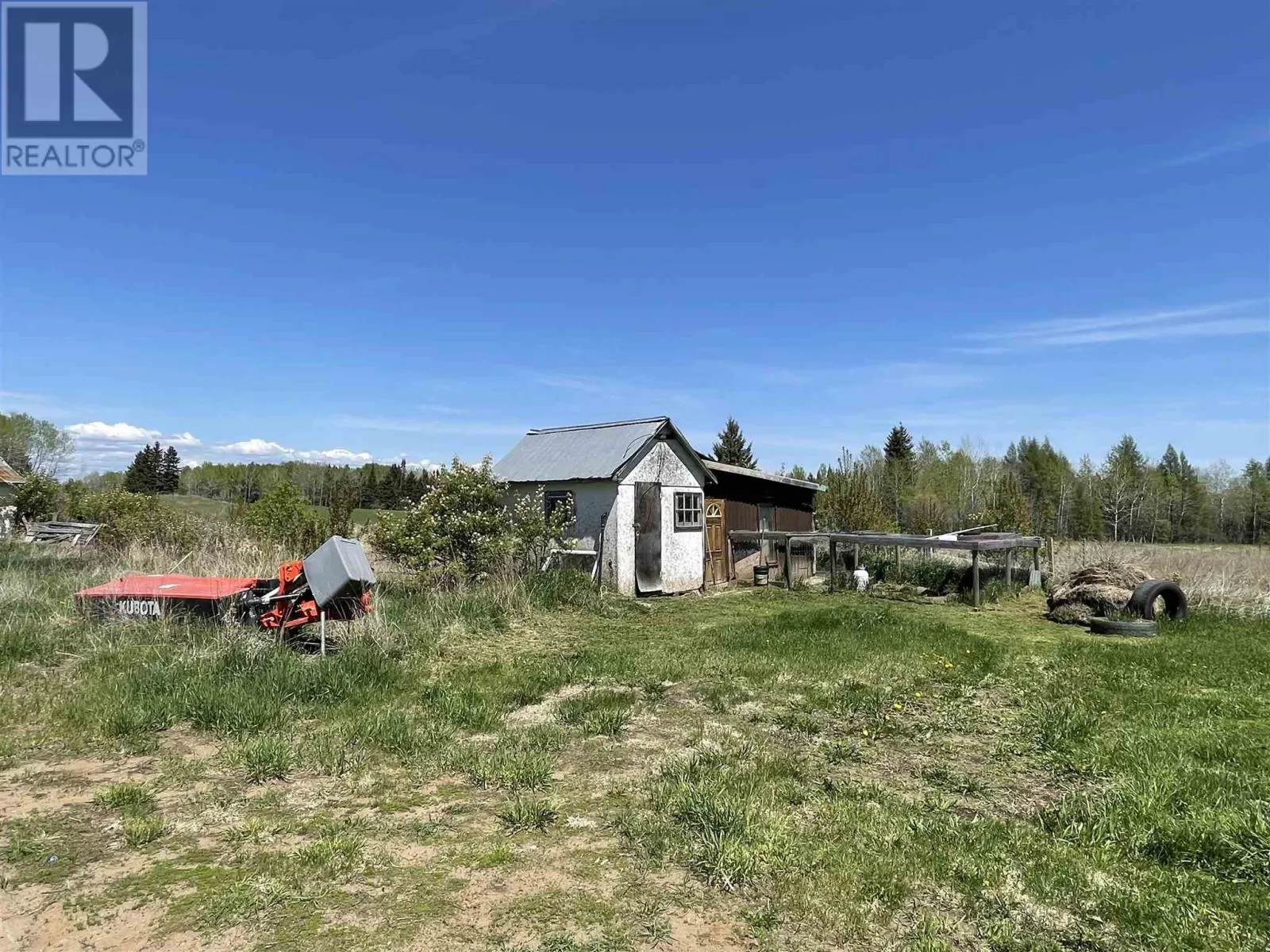 3968 HWY 11/17