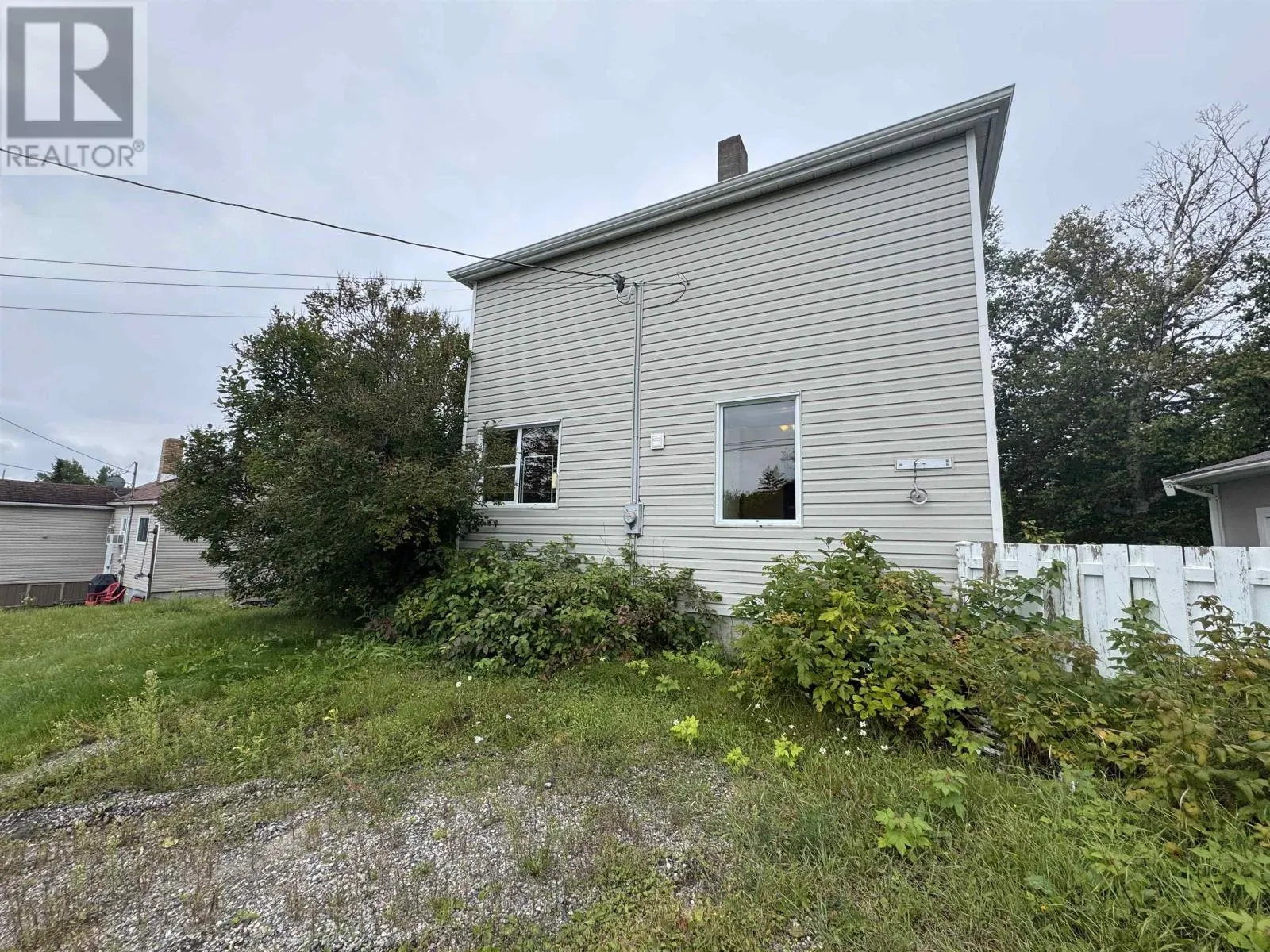 3 Ross Ave