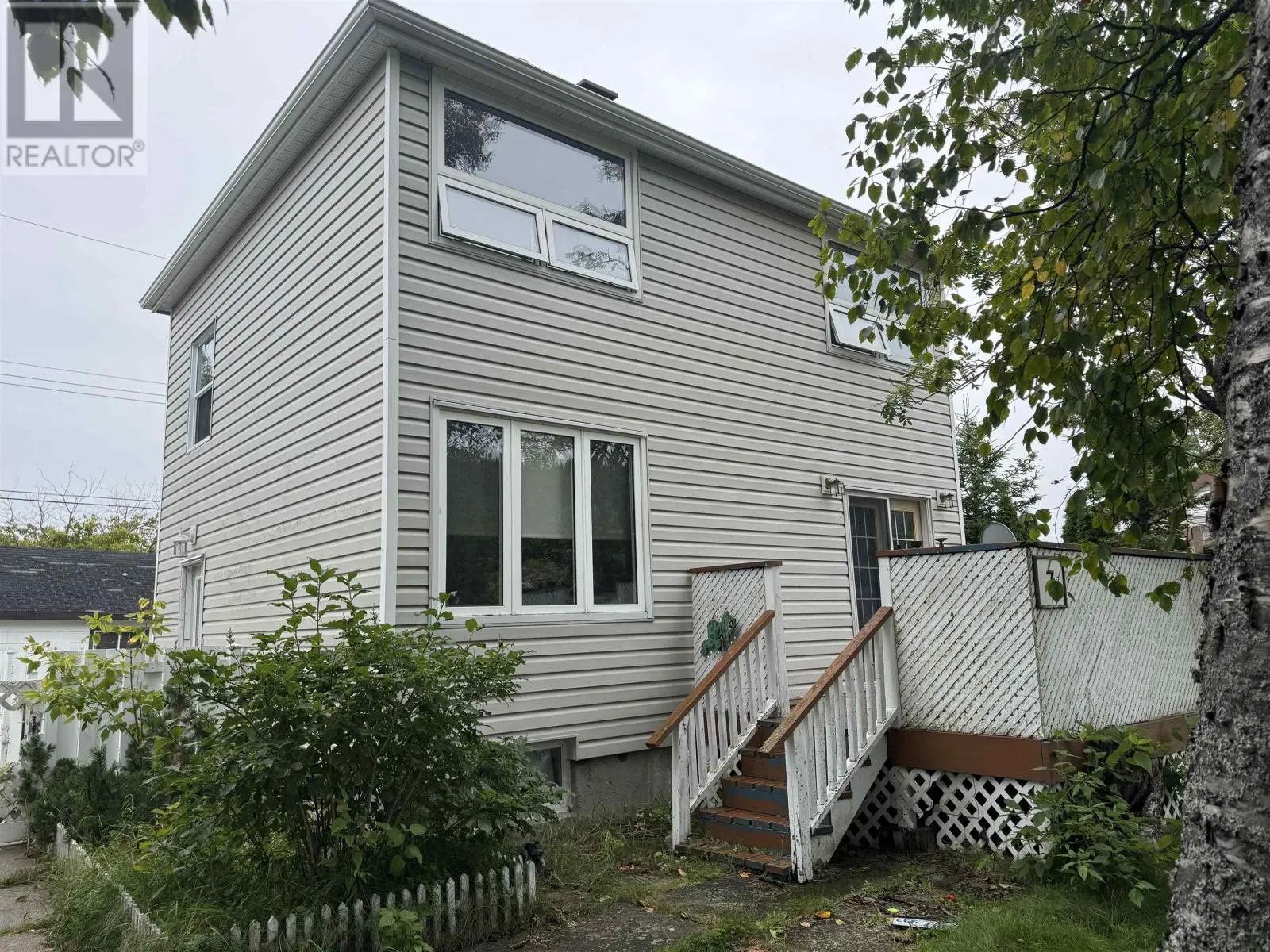 3 Ross Ave