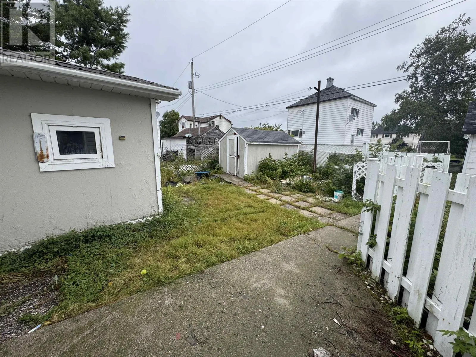 3 Ross Ave