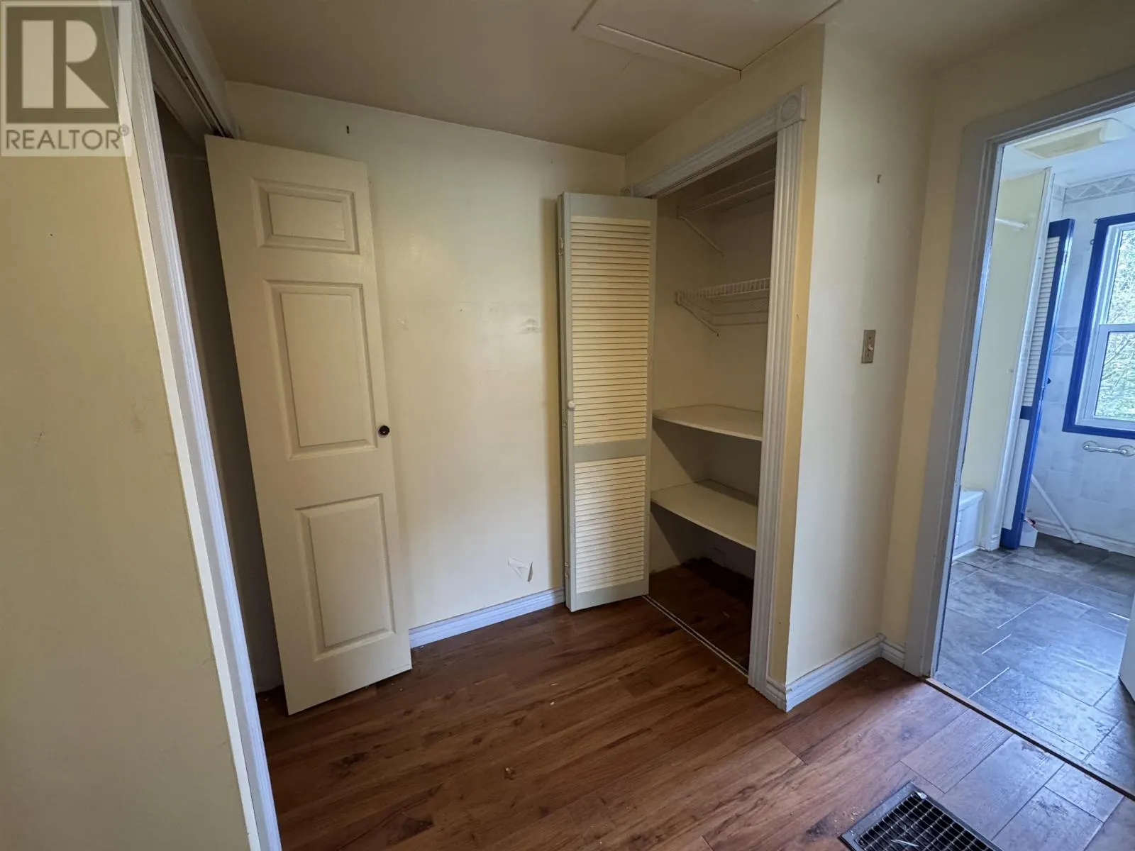 3 Ross Ave