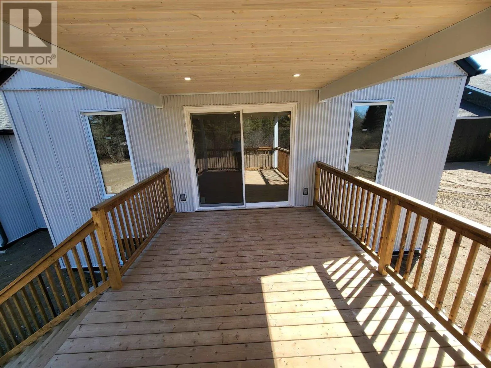 1659 Mountain RD