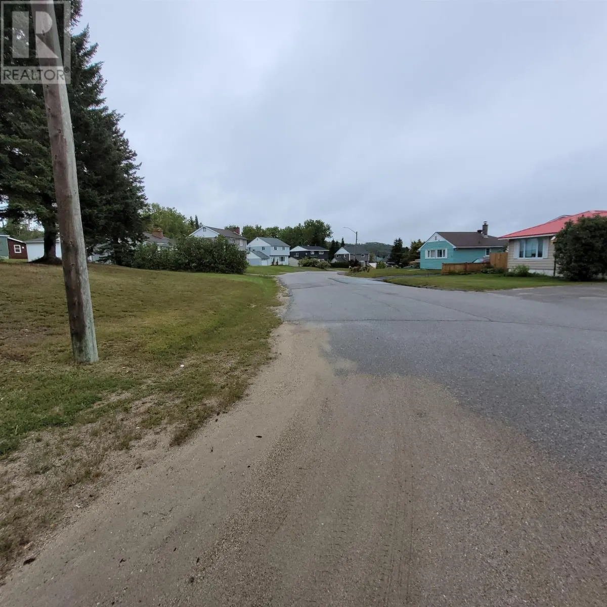 22 & 24 Mona DR