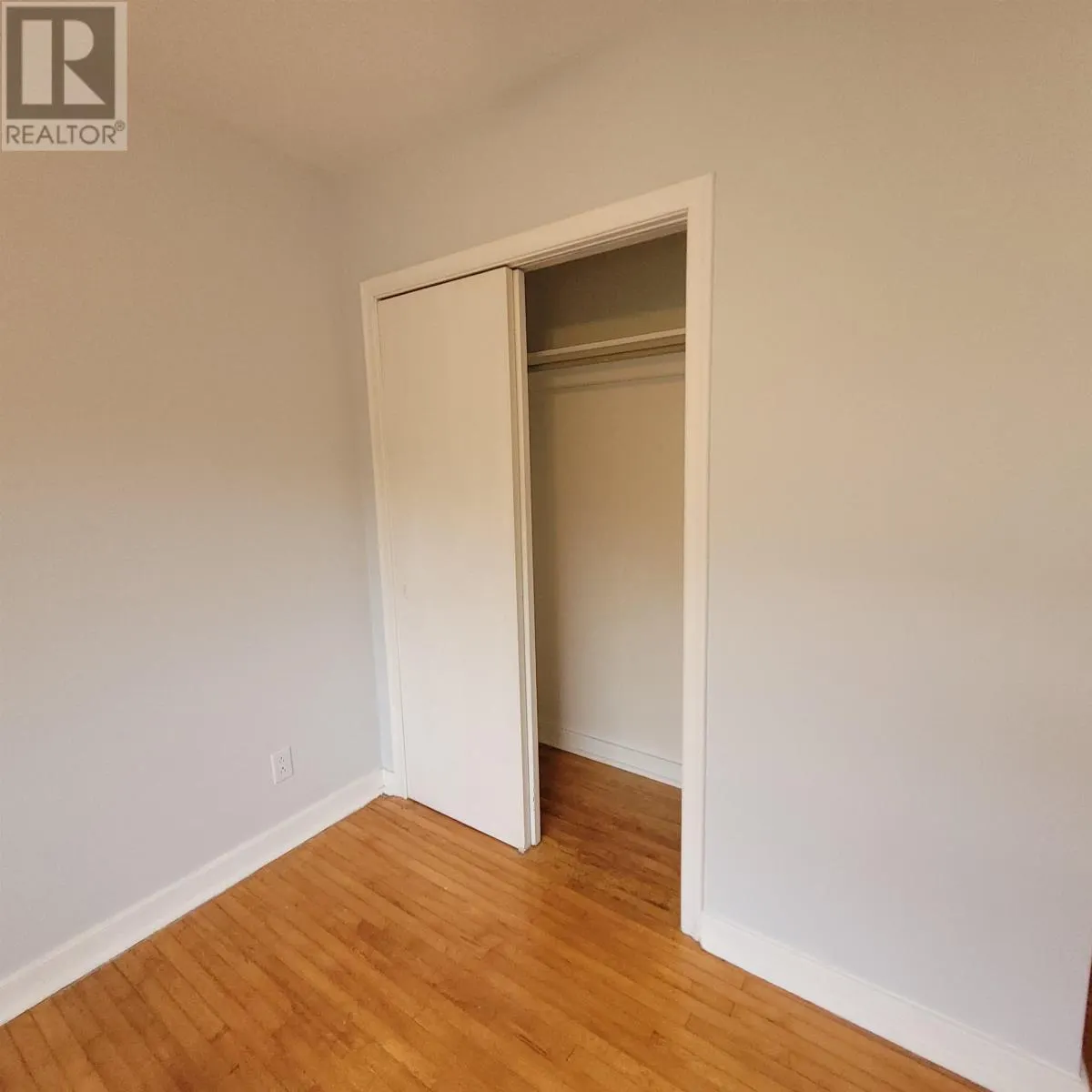 22 & 24 Mona DR