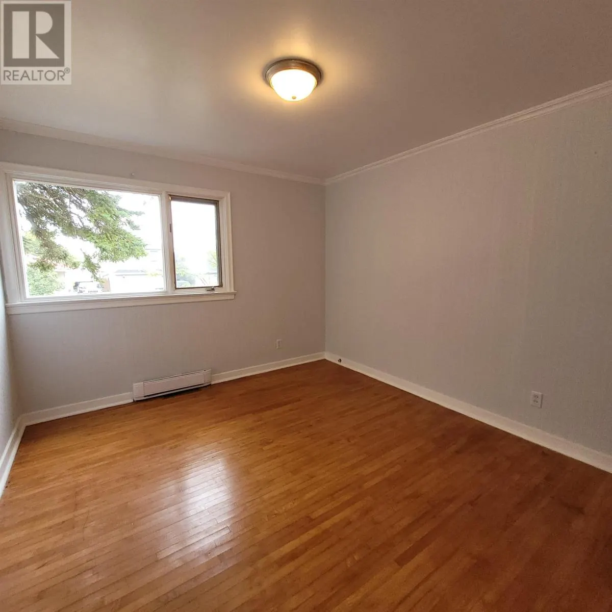 22 & 24 Mona DR