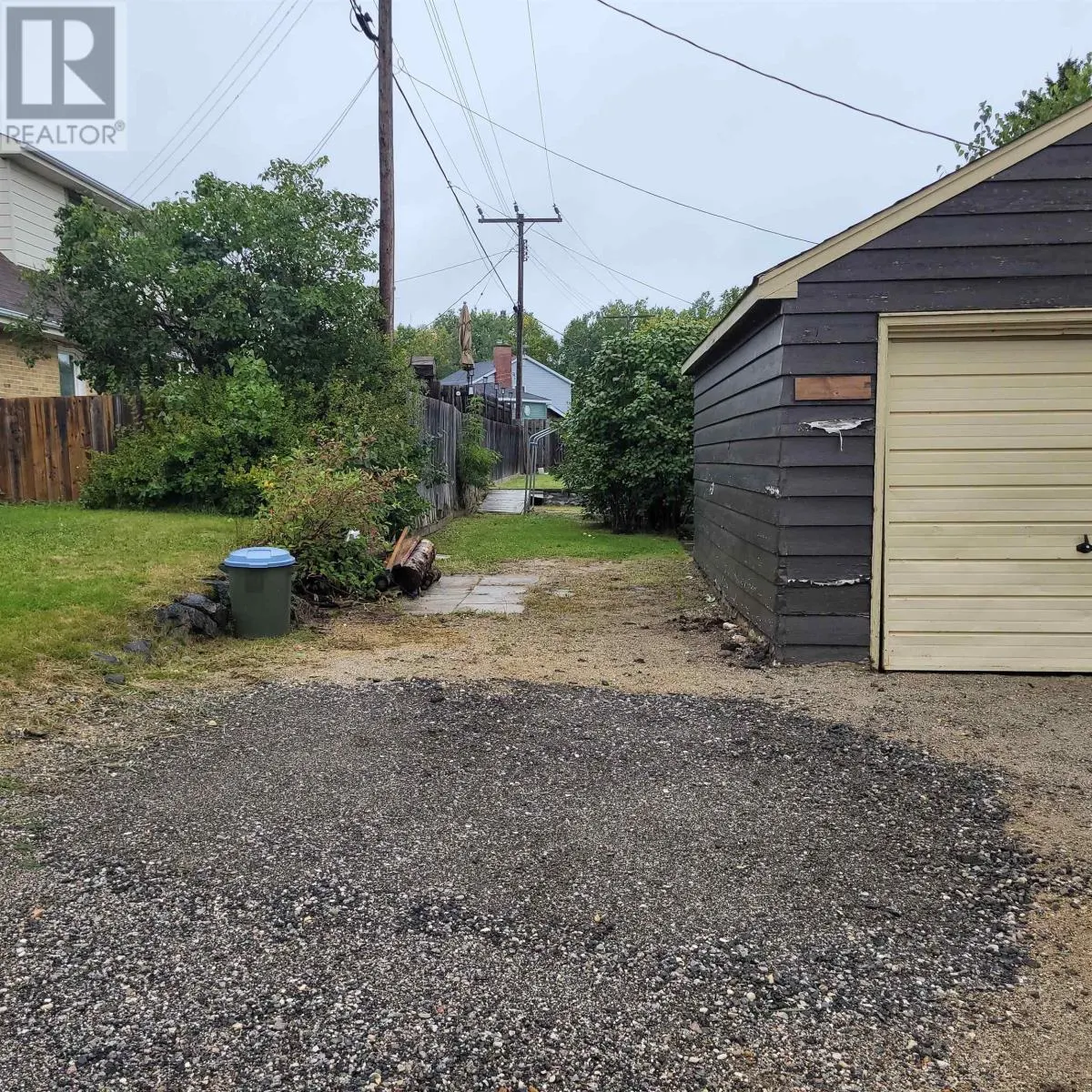 22 & 24 Mona DR