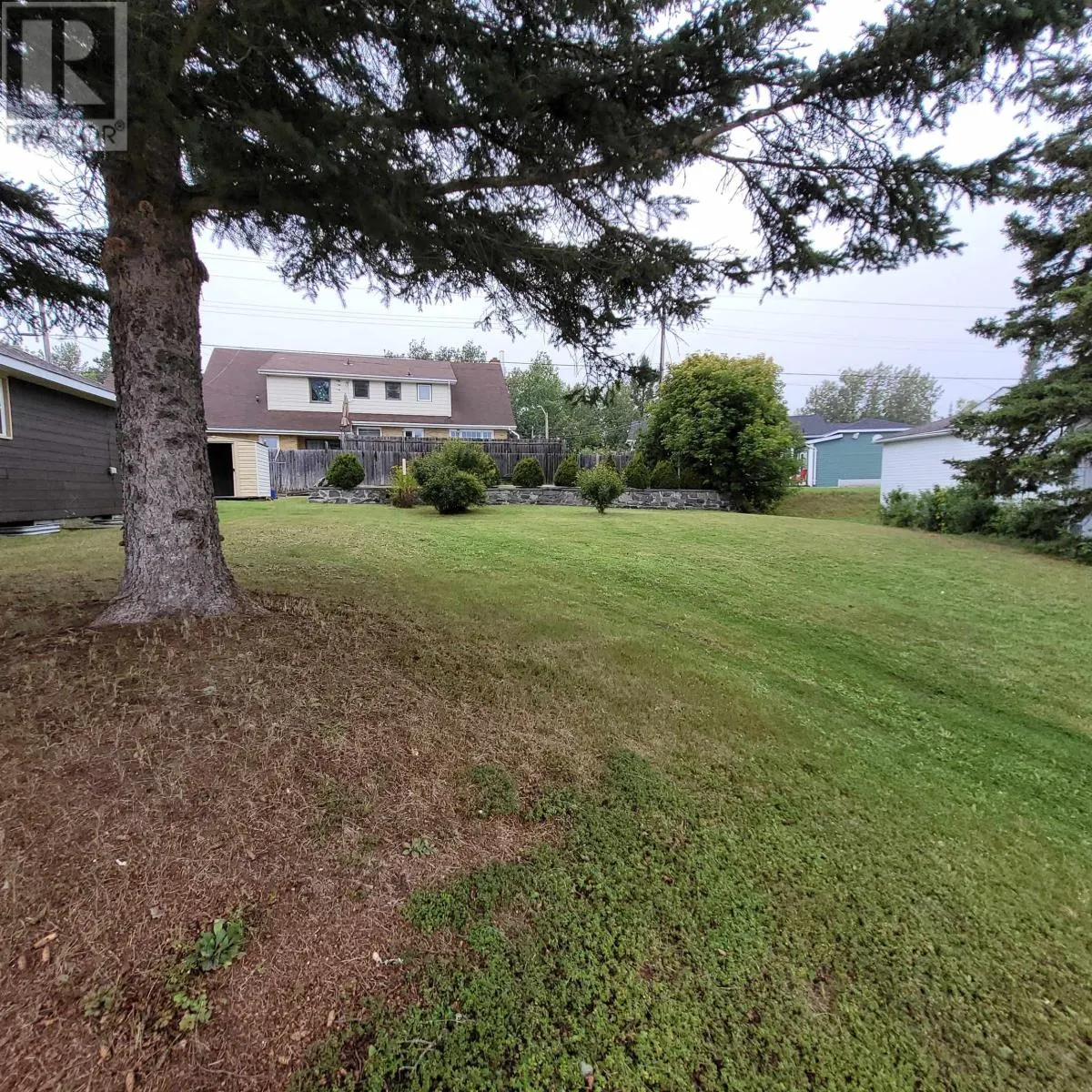 22 & 24 Mona DR