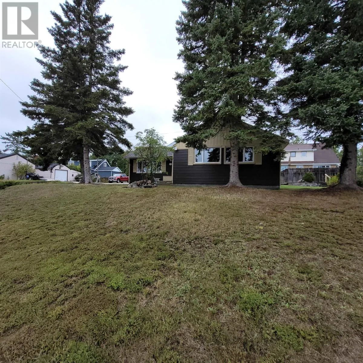 22 & 24 Mona DR