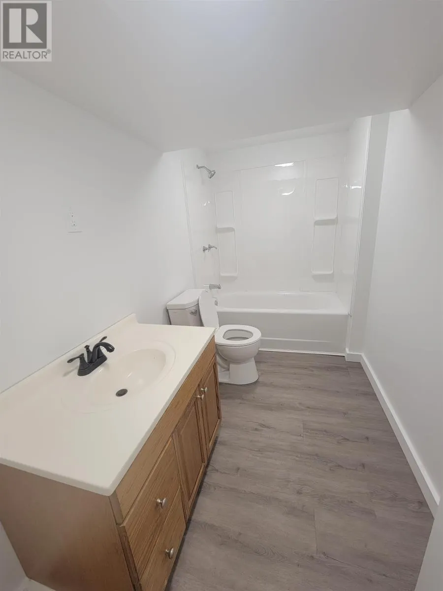 613 Third ST W