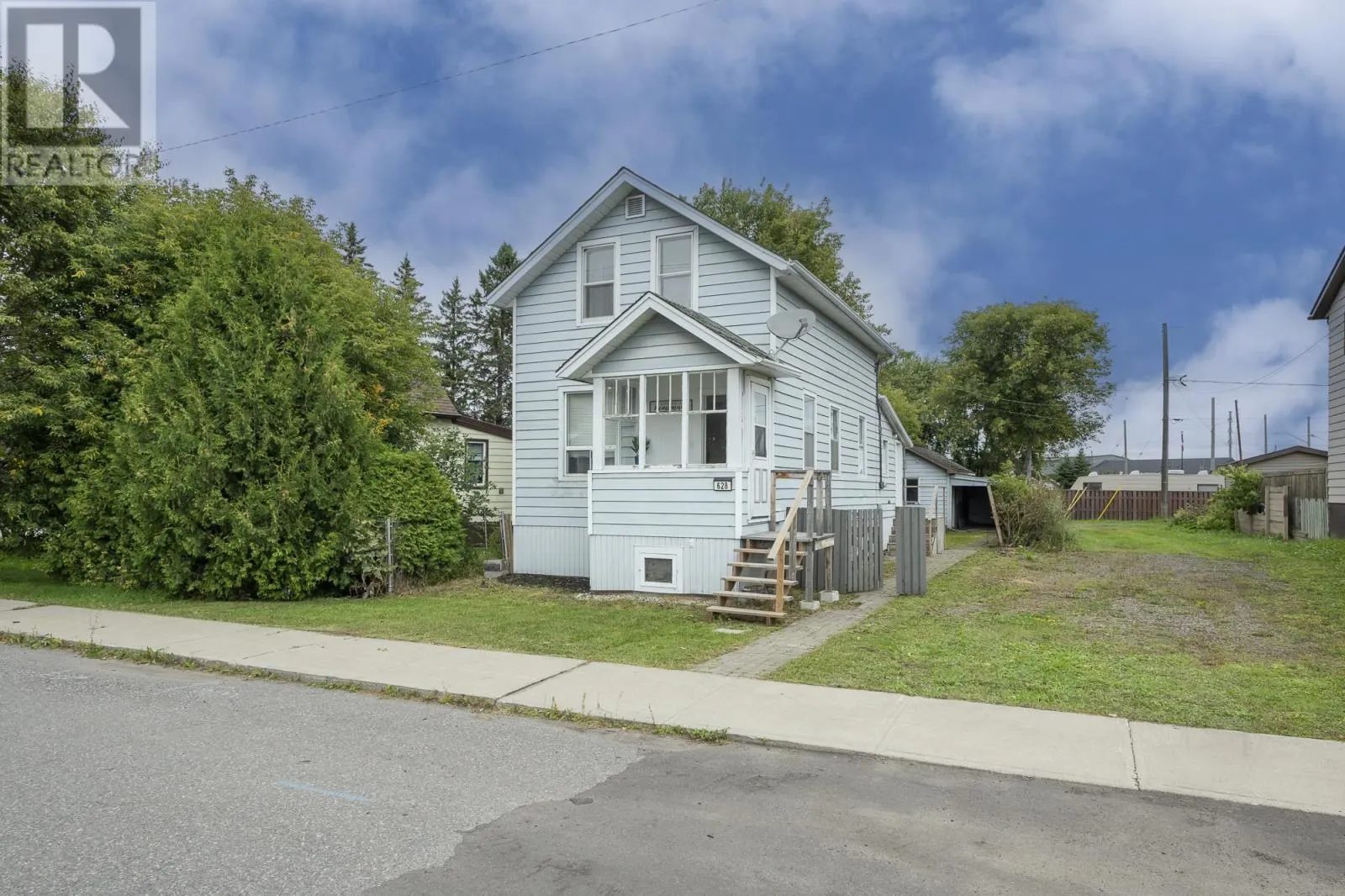 628 Mcbain ST