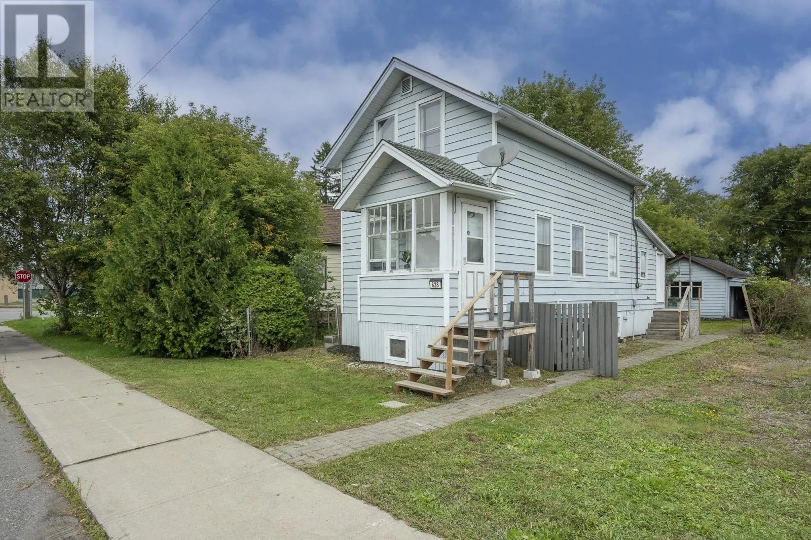 628 Mcbain ST