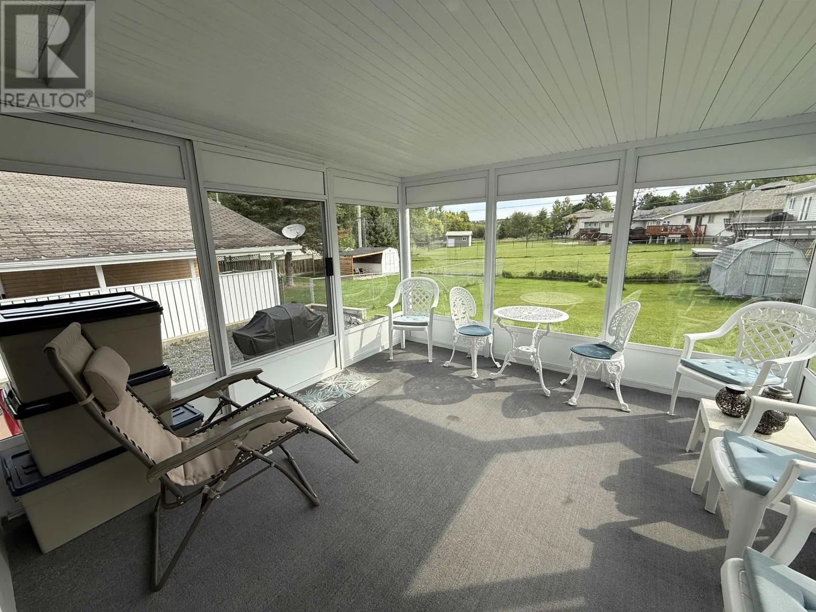 77 Thunder DR