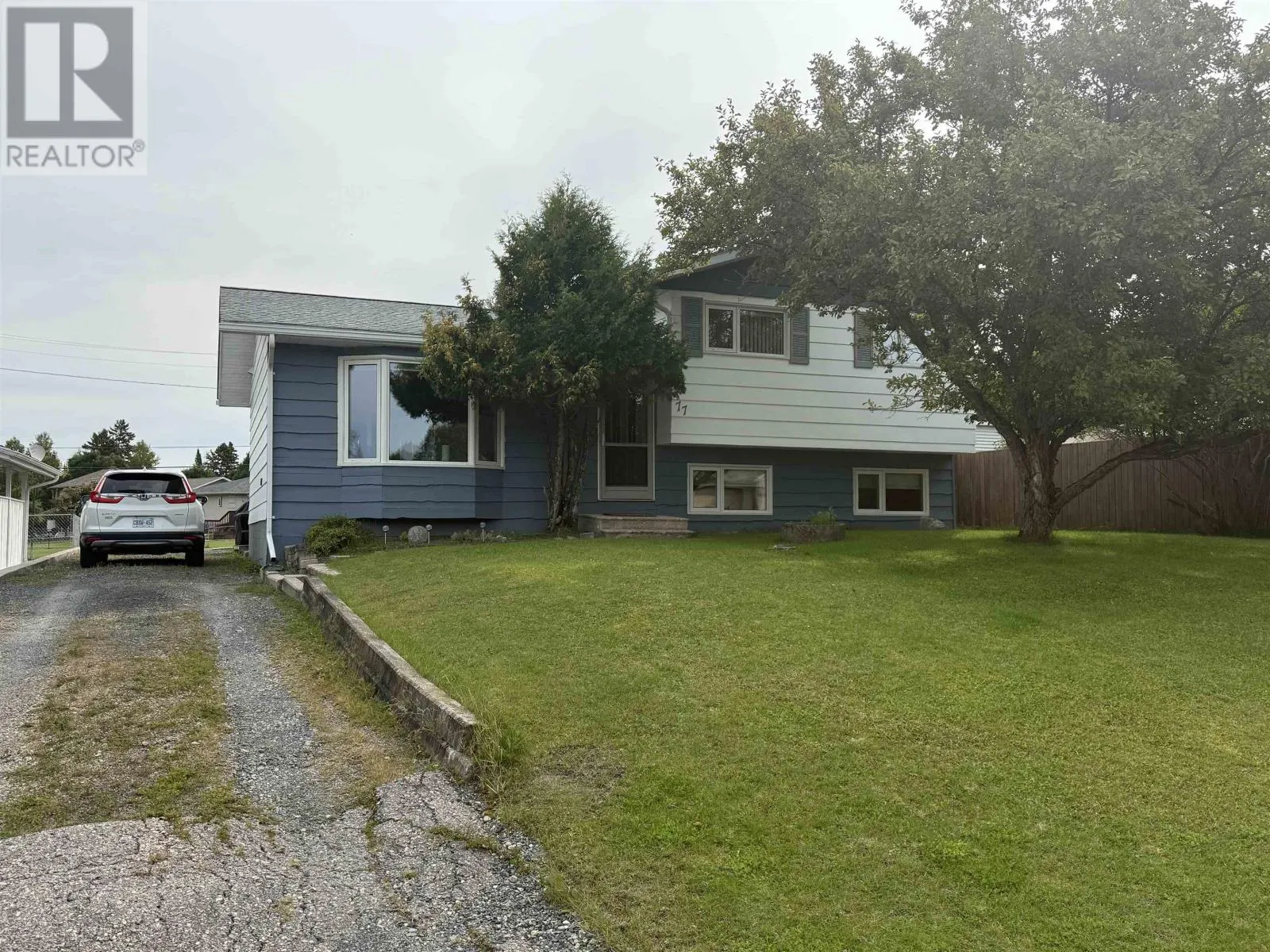 77 Thunder DR