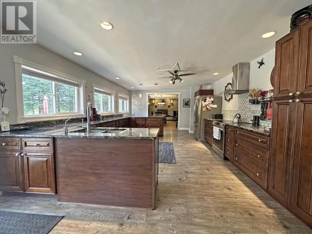 5421 Townline Road