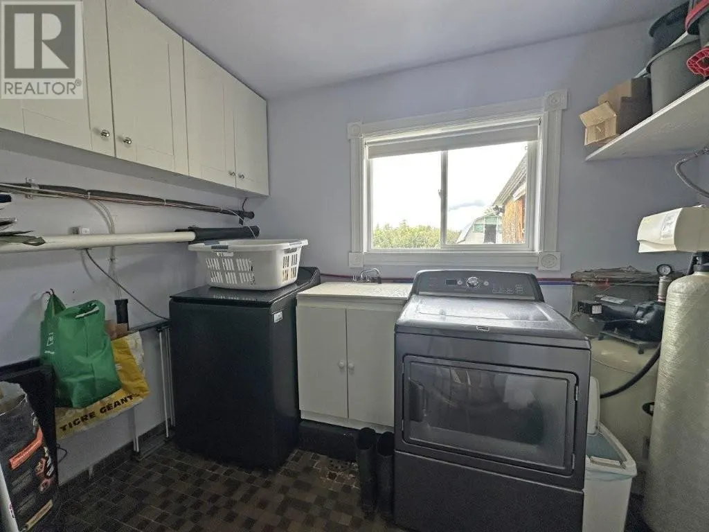 5421 Townline Road