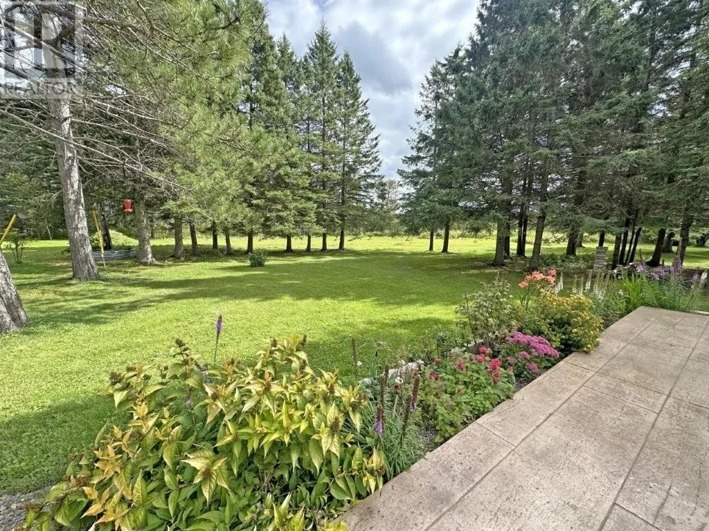 5421 Townline Road