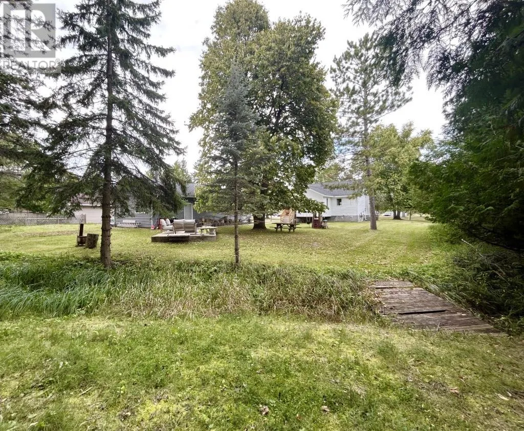 1305 Kings Highway