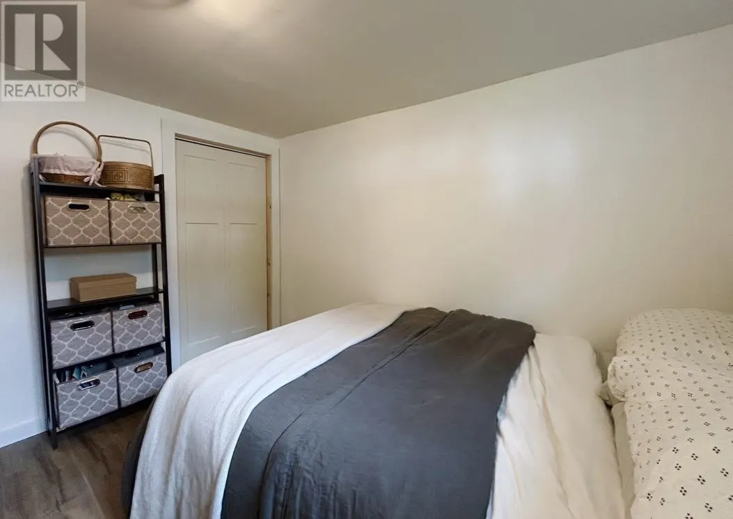 1305 Kings Highway