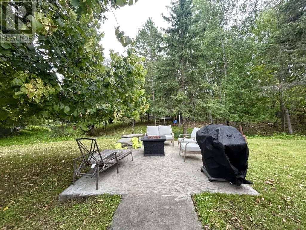 1305 Kings Highway