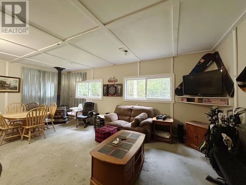 1305 Kings Highway