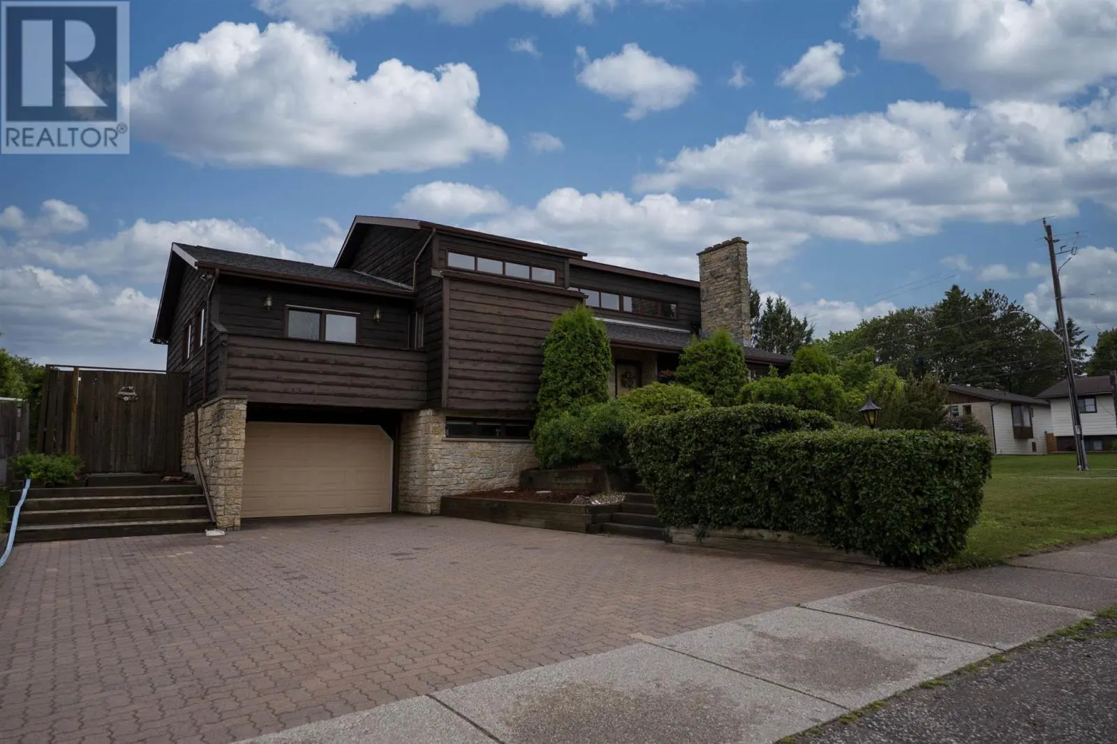 164 Iris CRES