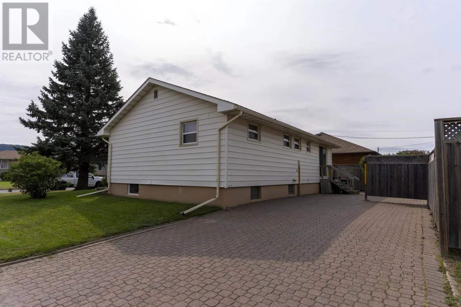 101 Gordon ST