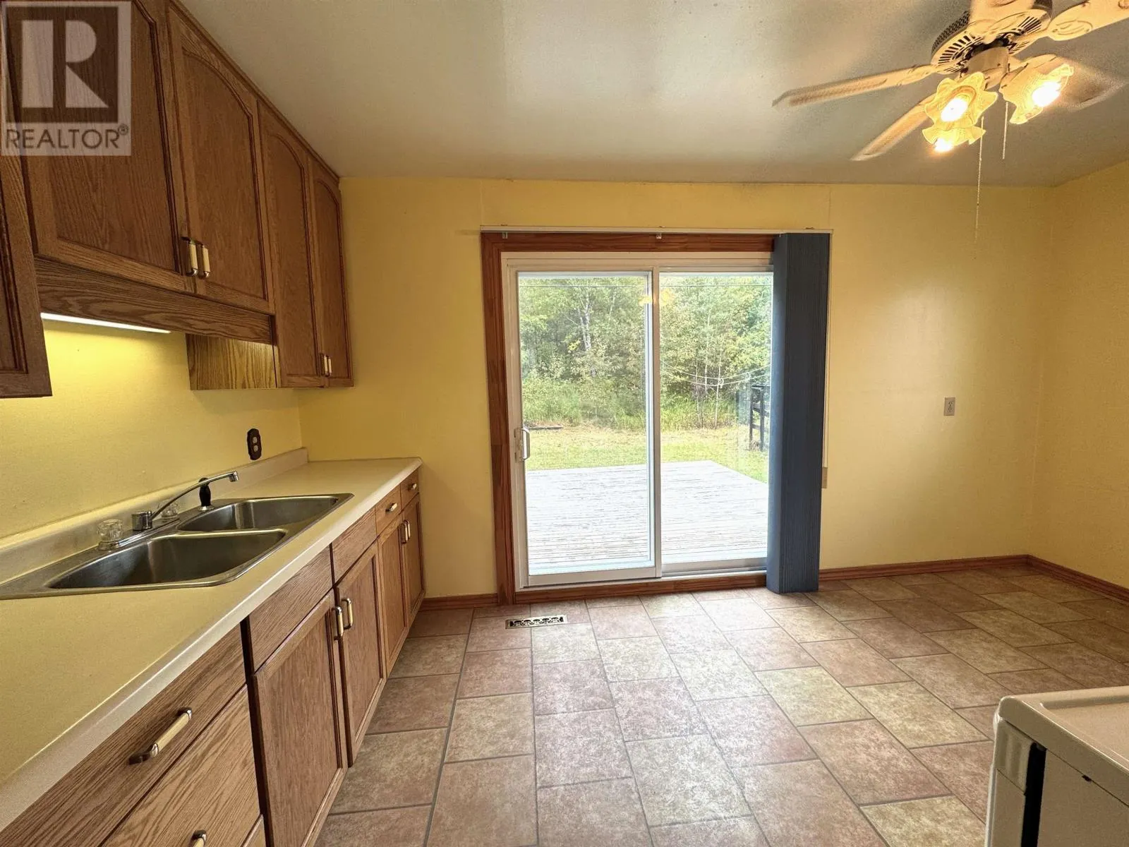 21 Warbler DR