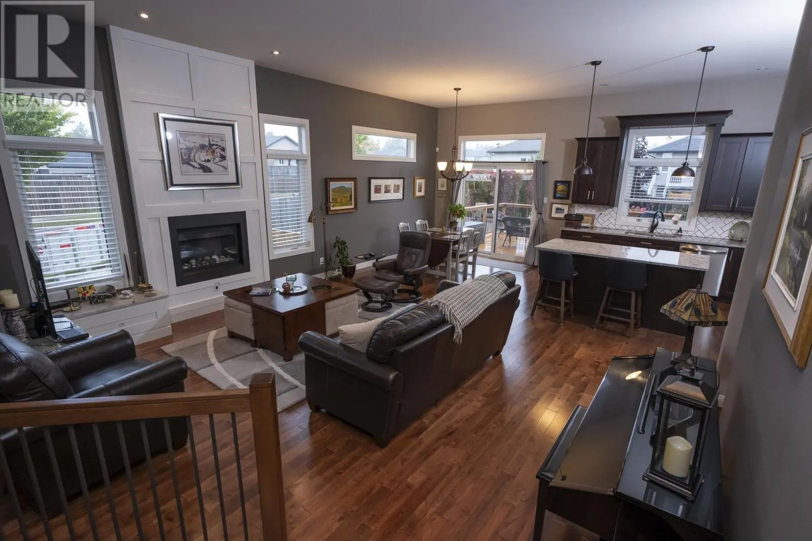 567 Fireweed Bay