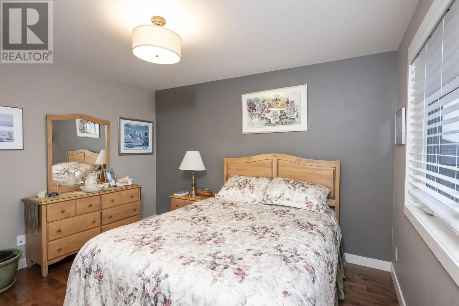 567 Fireweed Bay