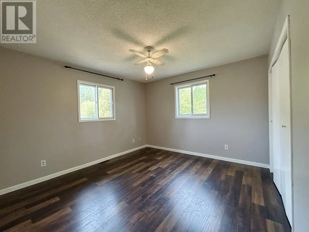 1232 Emo Road