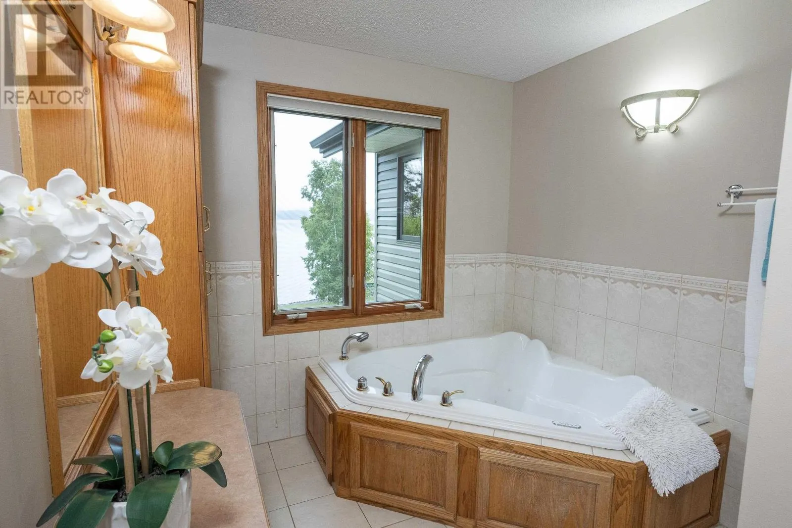 2529 Scott DR