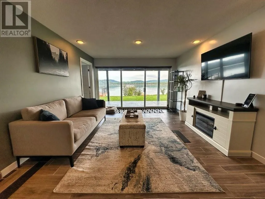 712 Memory Road