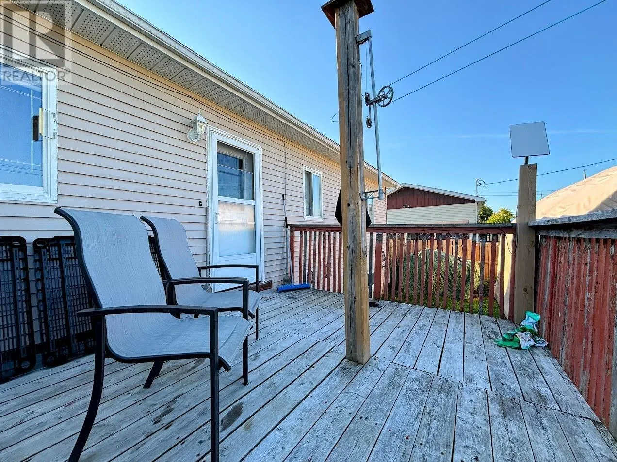 17 Barnett ST