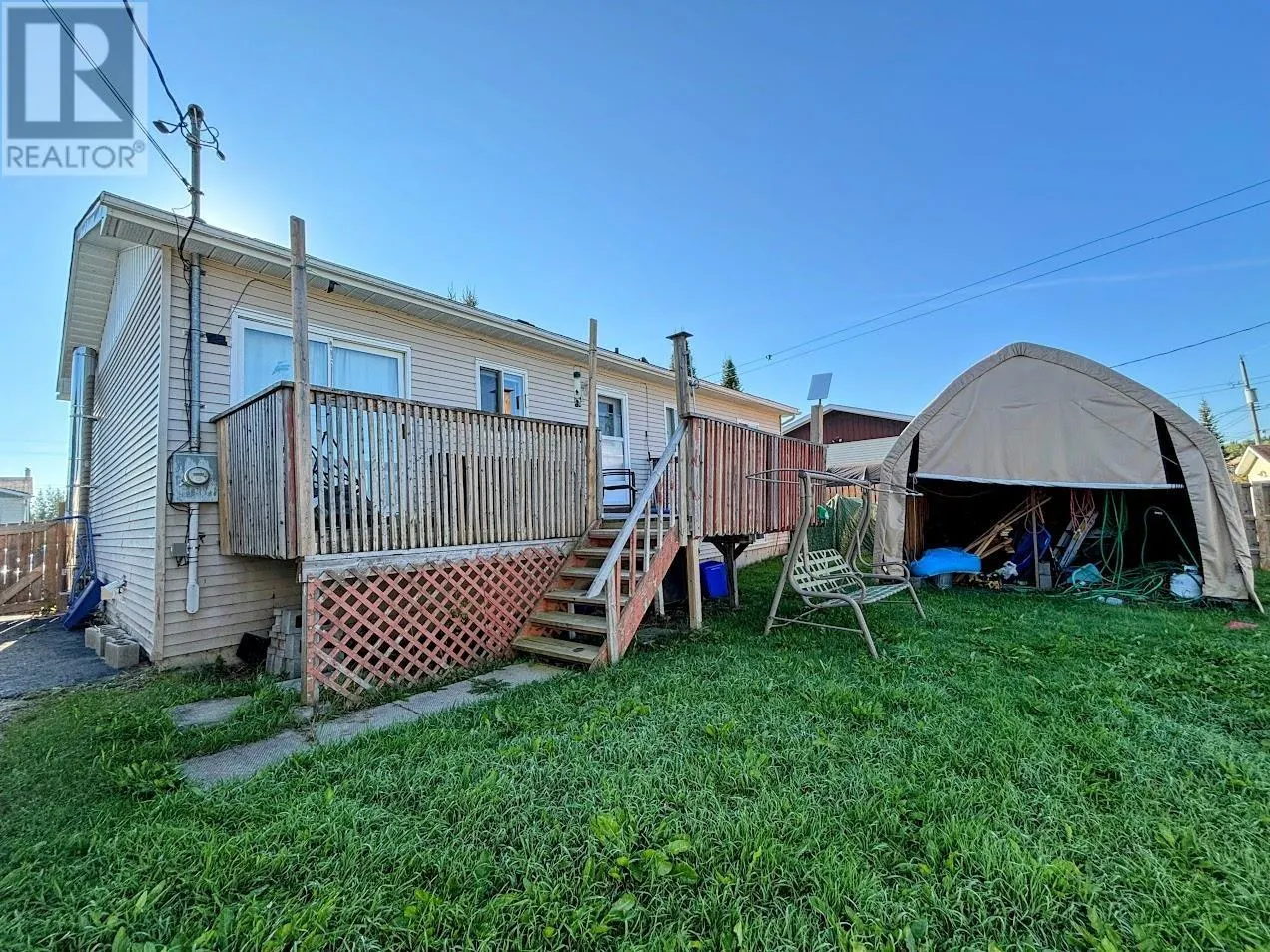 17 Barnett ST
