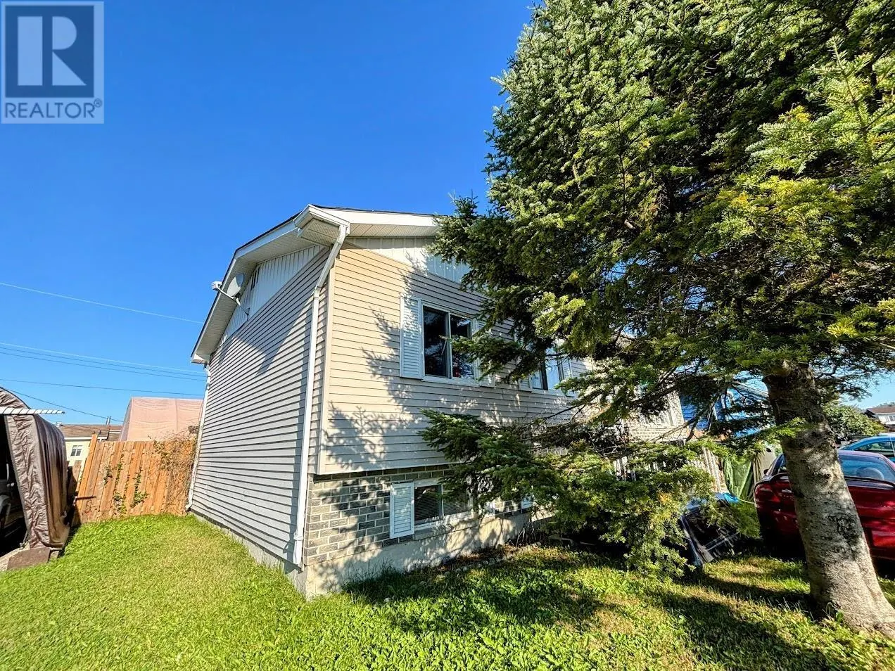 17 Barnett ST