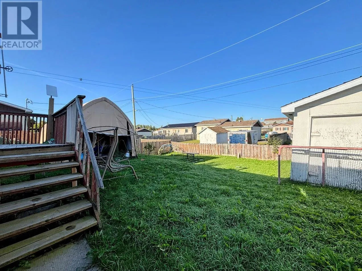 17 Barnett ST