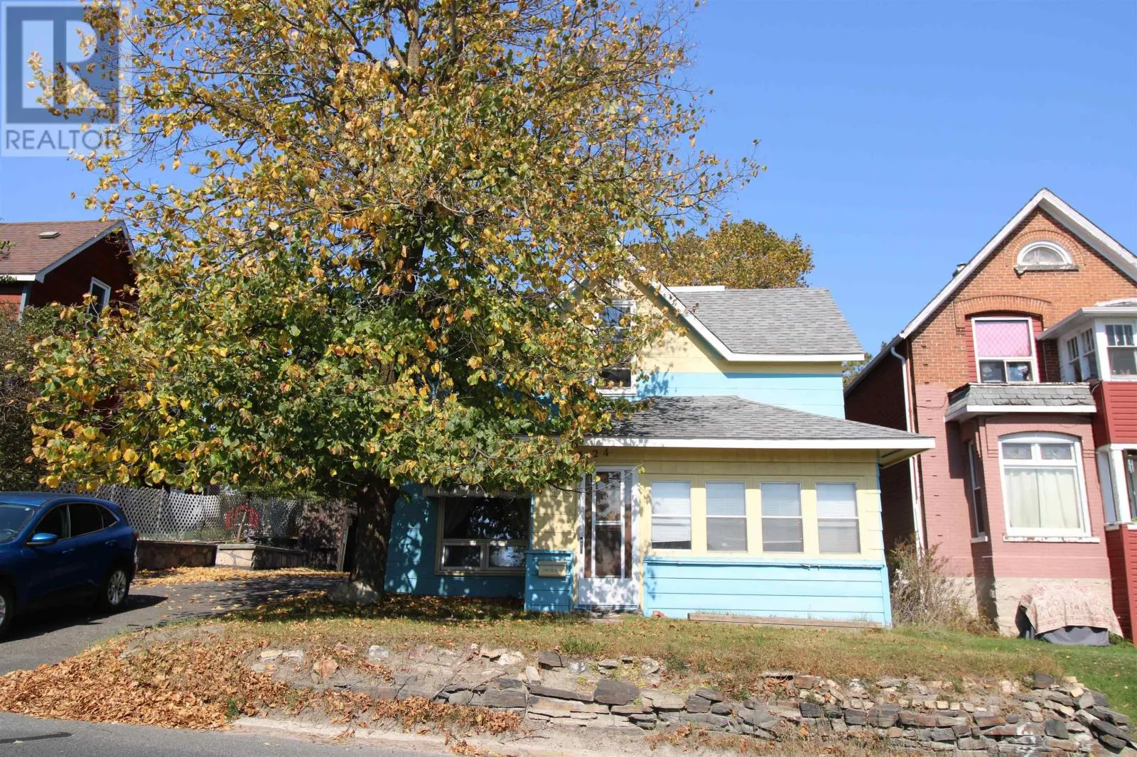324 Second ST N