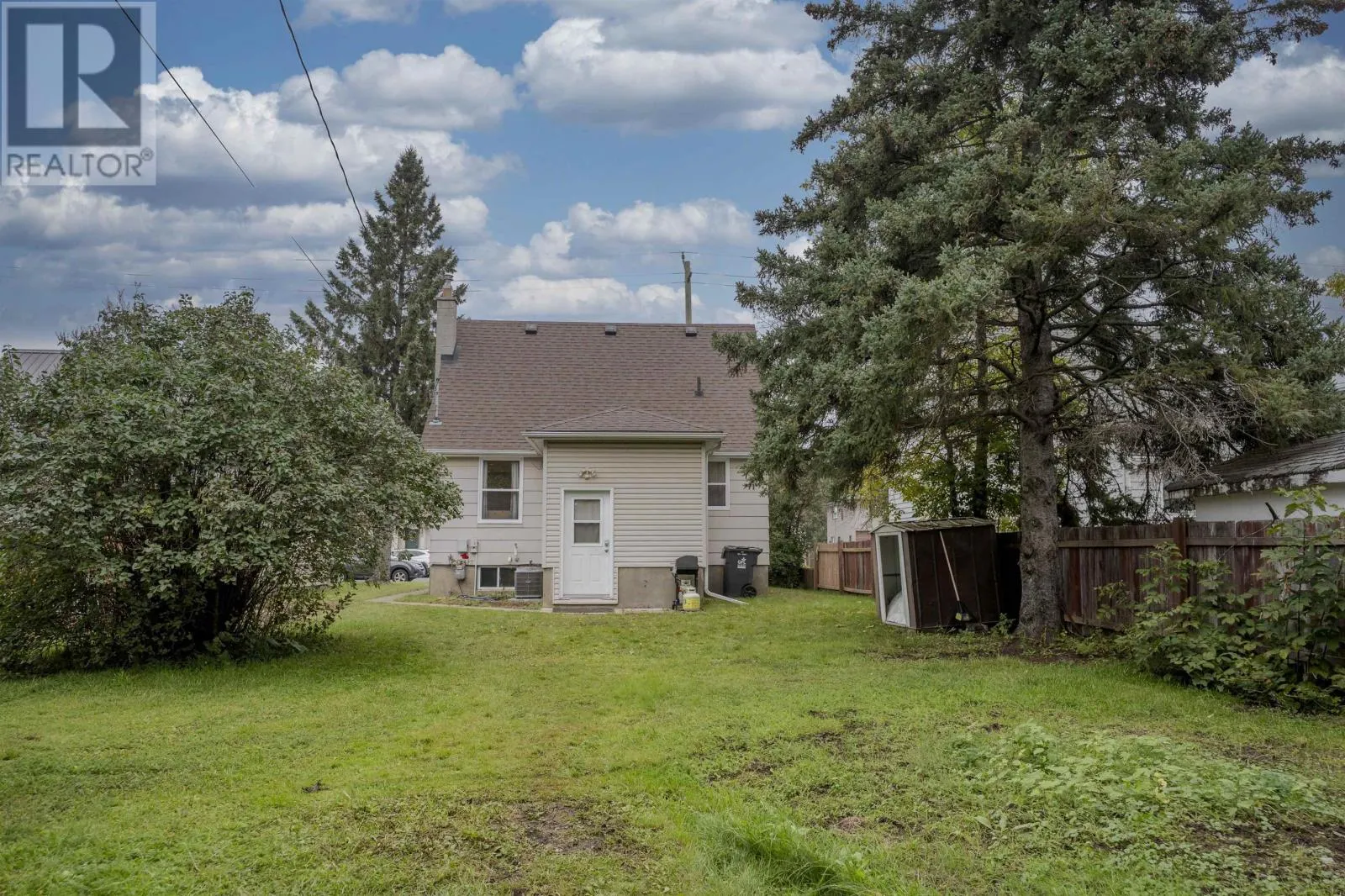 336 Brock ST E