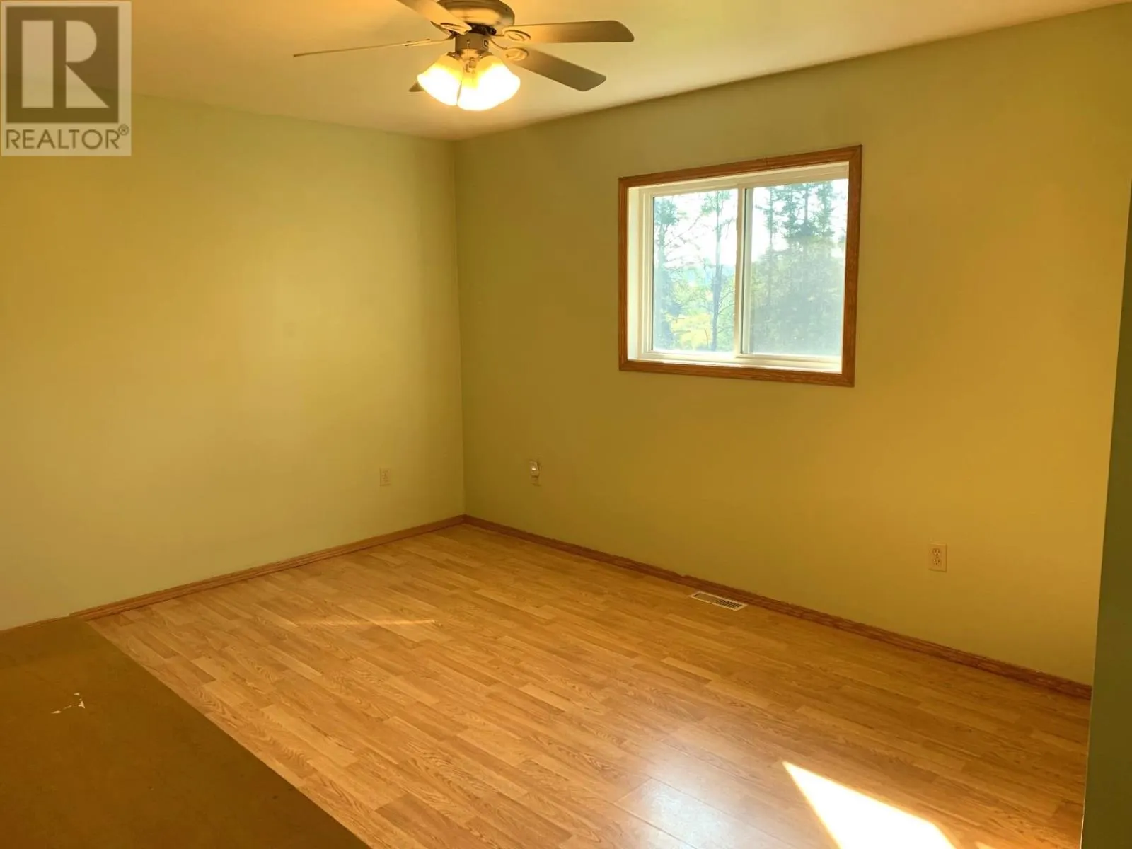501 HWY 597