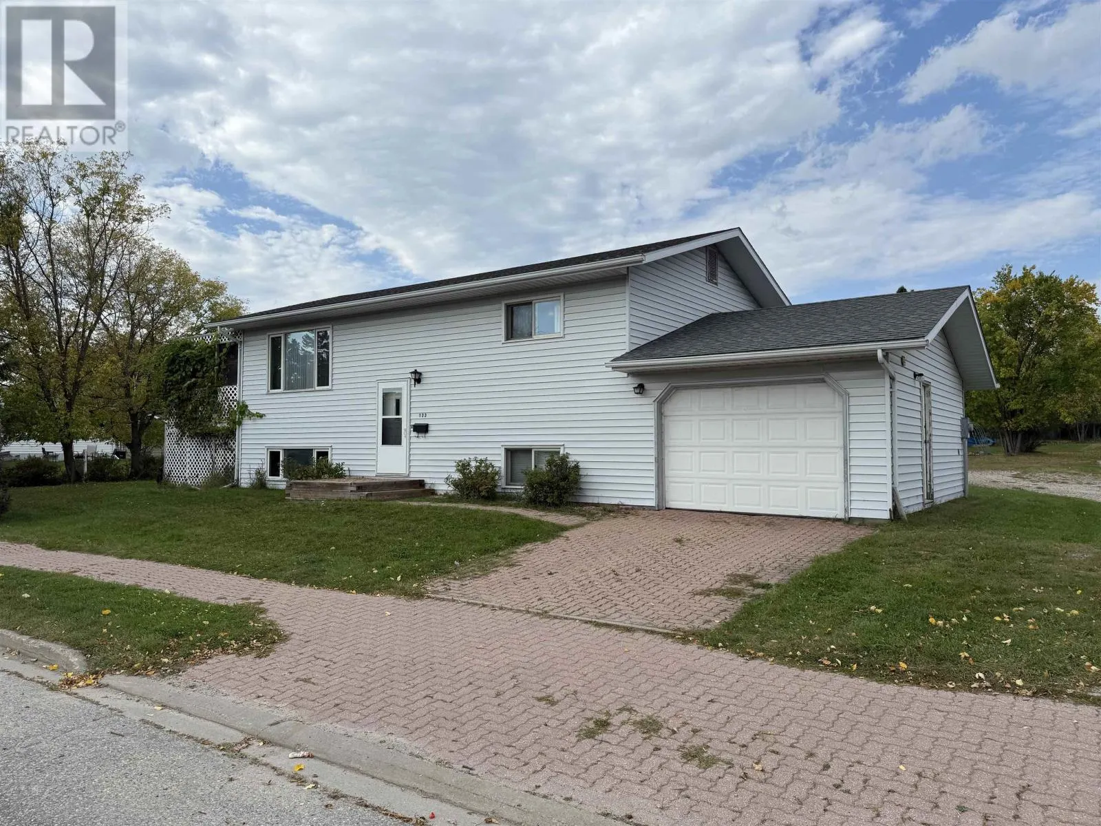 133 Parkdale RD