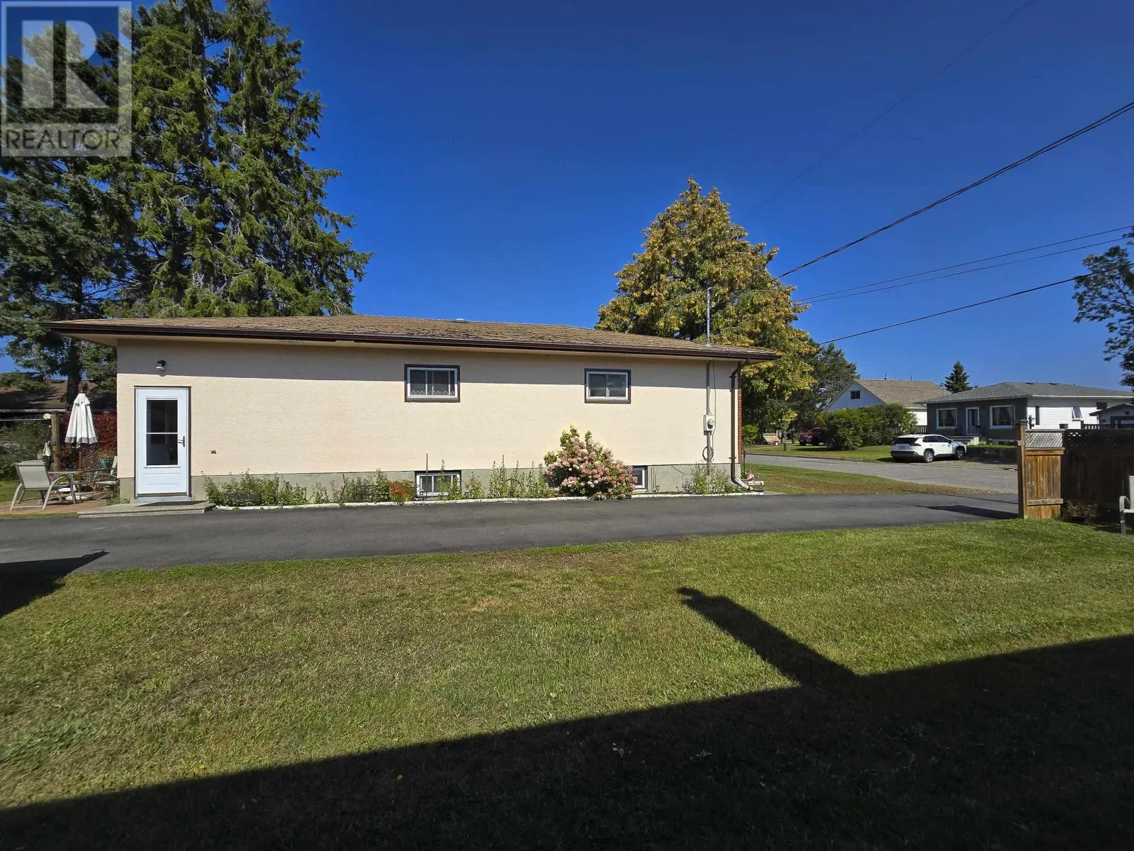 235 Otto ST