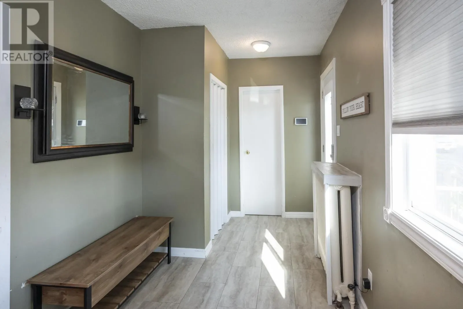 217 Clavet ST