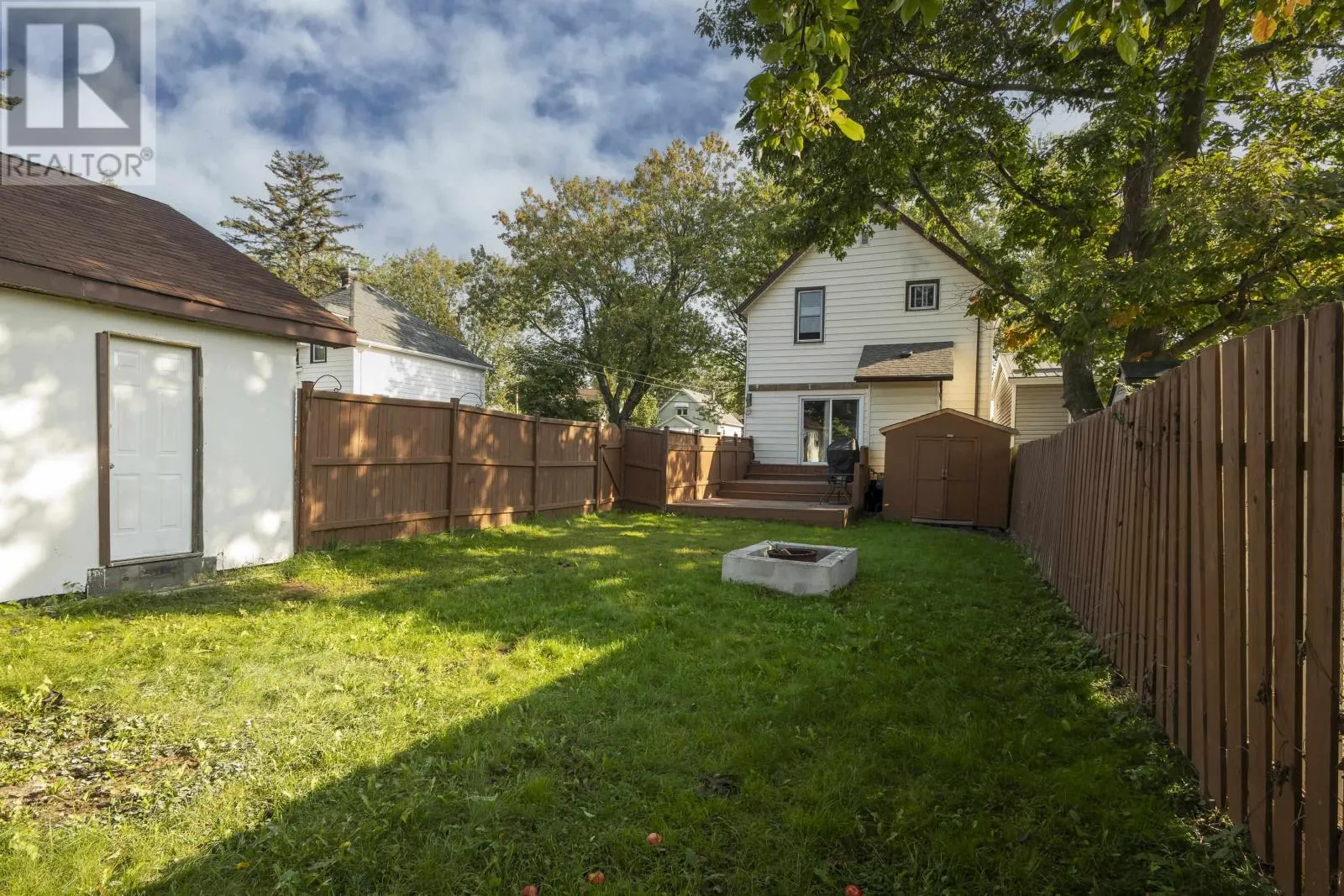 217 Clavet ST