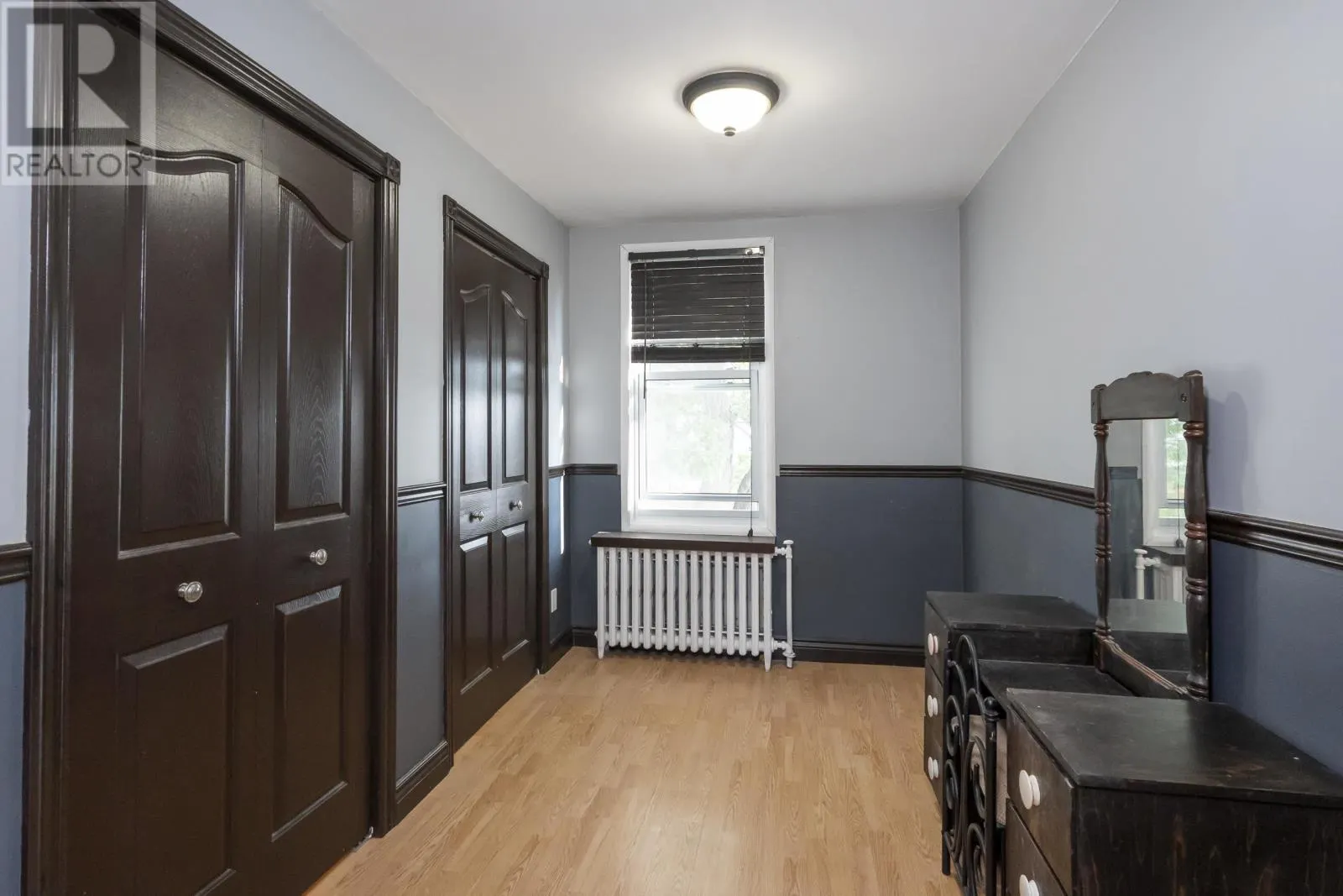 217 Clavet ST