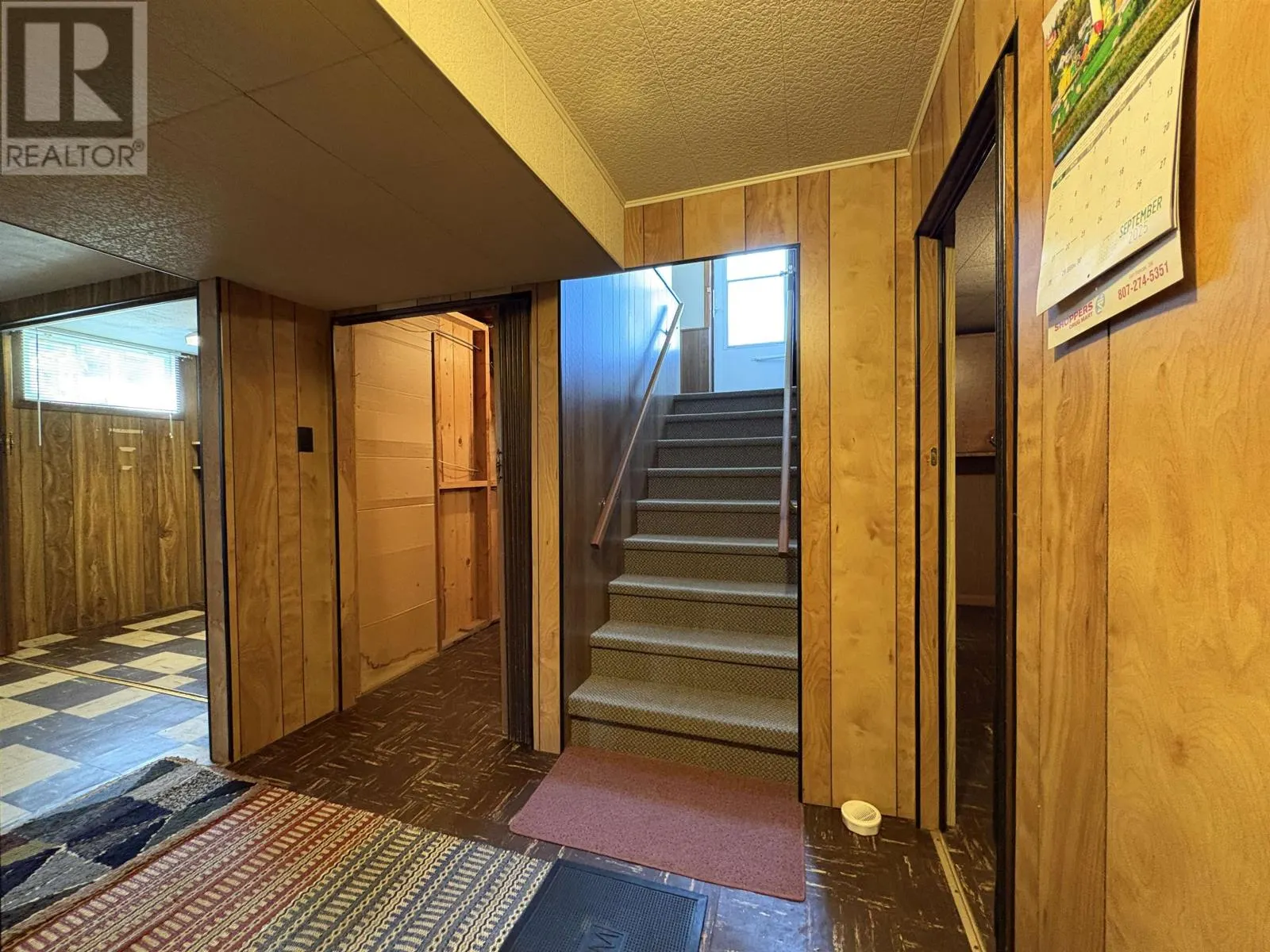 610 SECOND ST E
