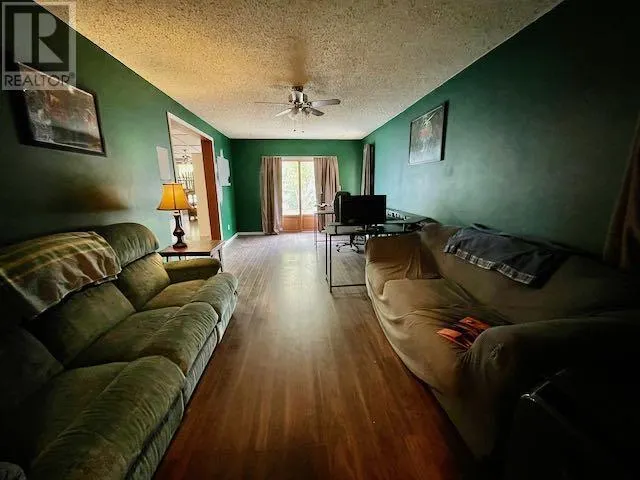27 Pine CRES