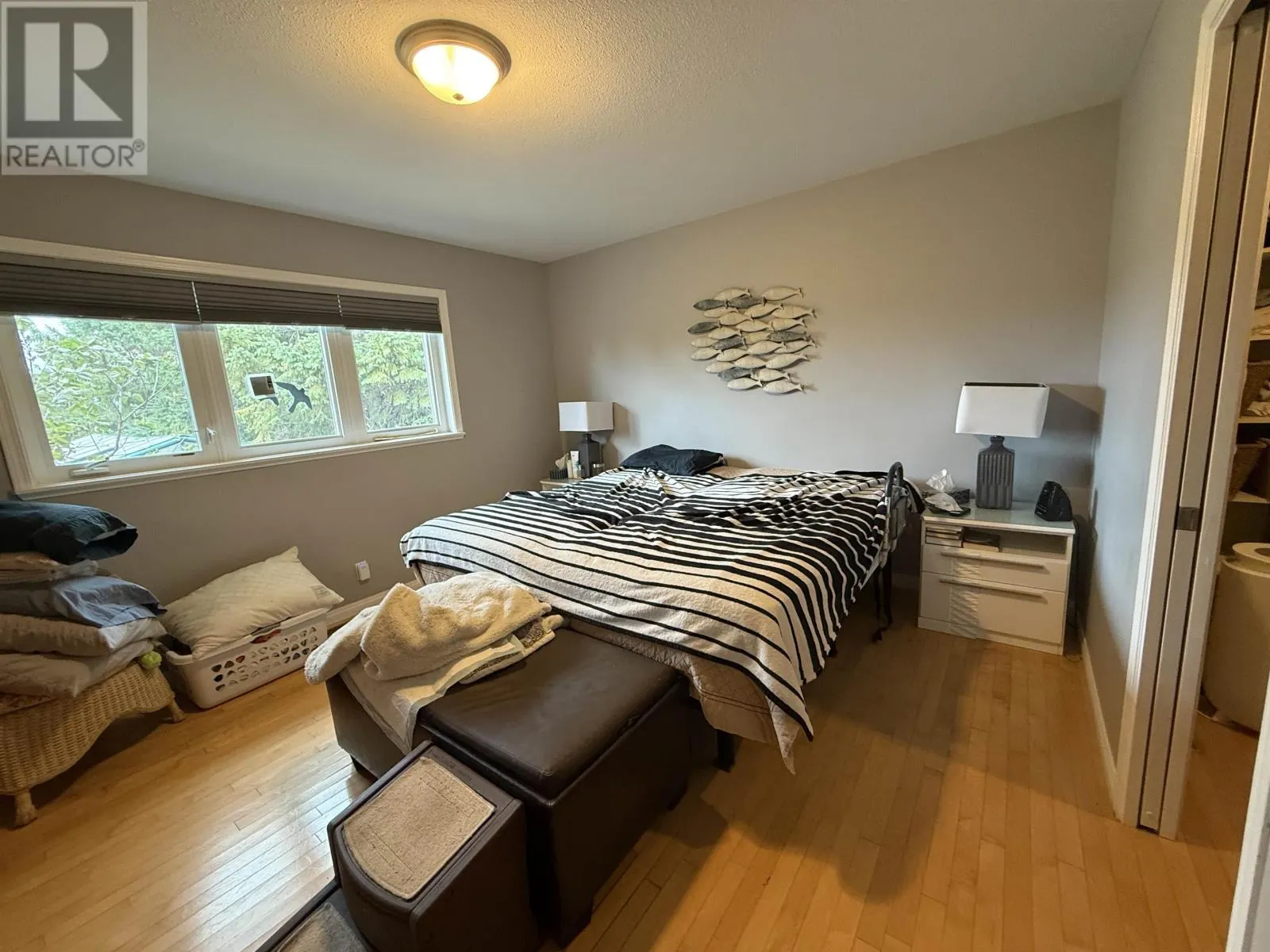 110 Edgewater DR