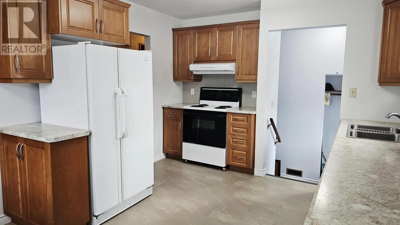 632 Mohawk CRES