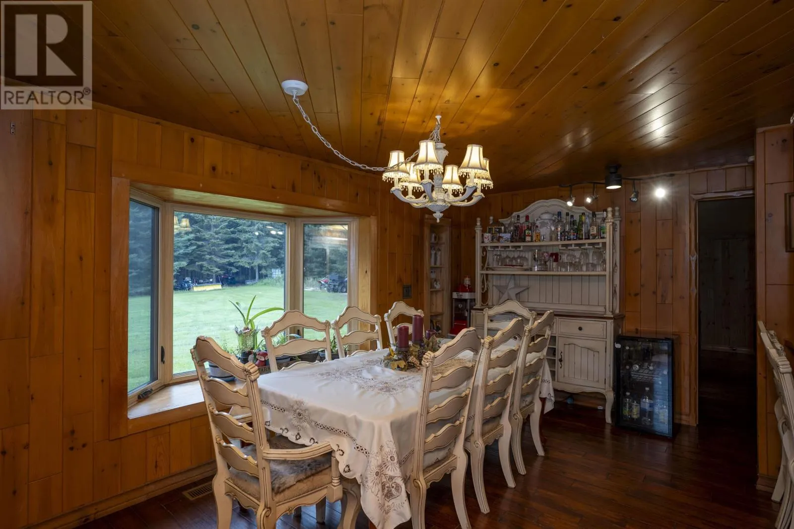 345 Fisher RD