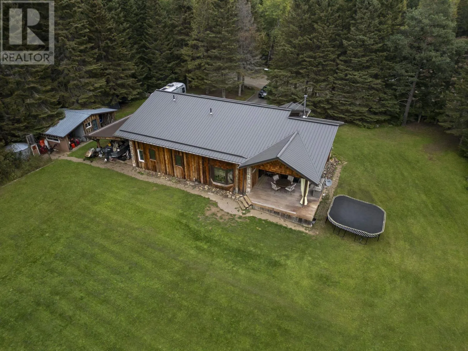 345 Fisher RD